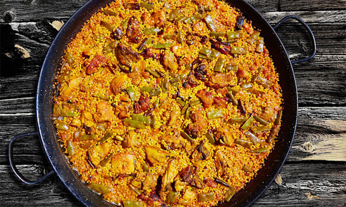 Paella valenciana